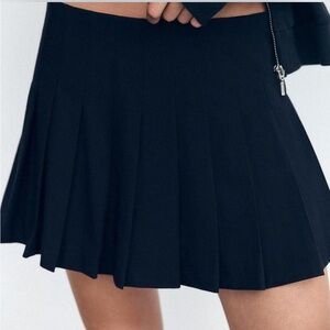 Zara Navy NWT Pleated Skirt